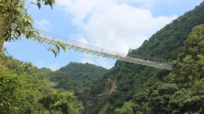 华映科技引领自然美景之旅，探寻内心平和的奥秘
