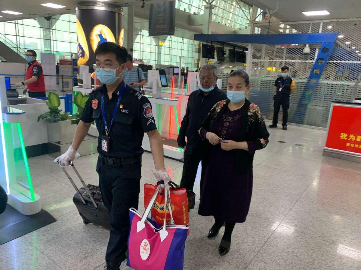 莎车机场最新动态，自然美景的诗意旅程探索